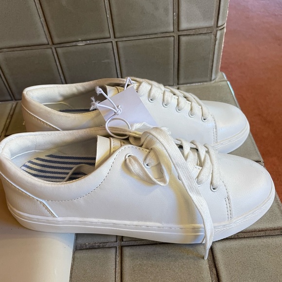 J Crew Factory Sneakers - Picture 3 of 5